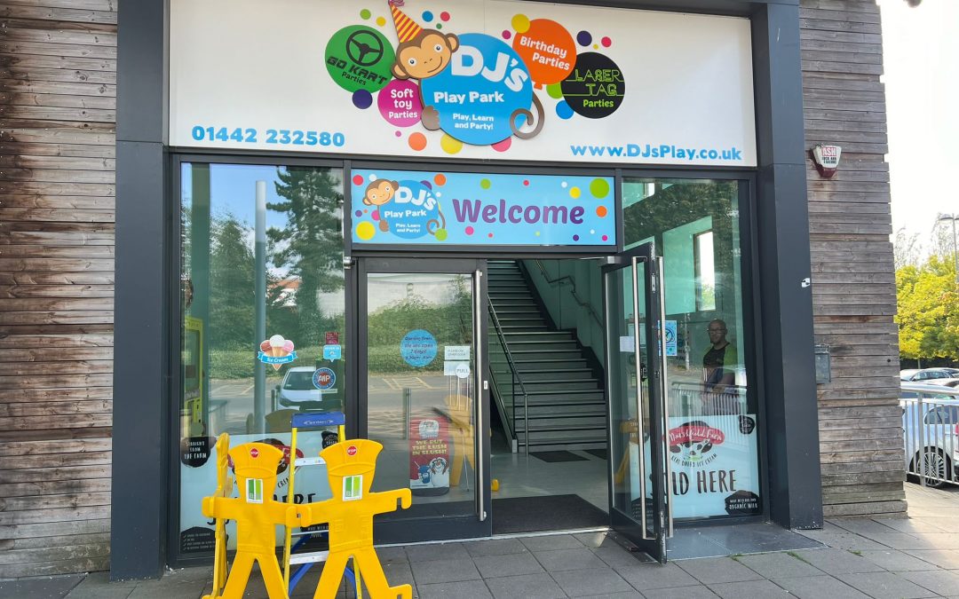 Aluminium Door Repair – DJ’s Play Park, Hemel Hempstead, Hertfordshire