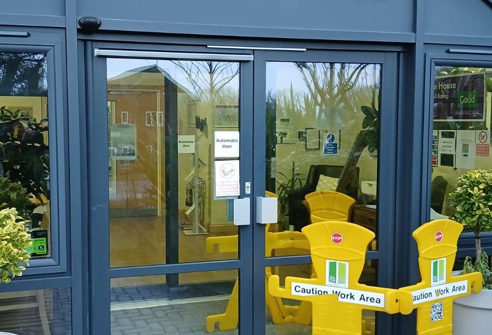 Automatic Swing Door Repair – Care Home, Oxford