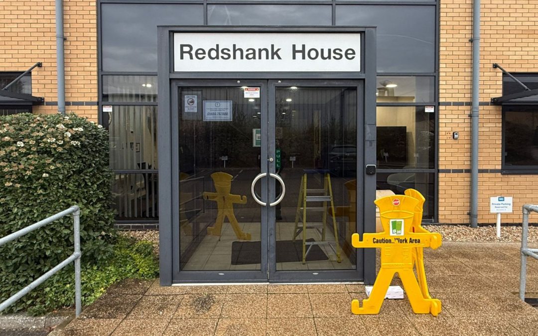 Aluminium Door Transom Closer Repair – Redshank House, Huntingdon, Cambridgeshire