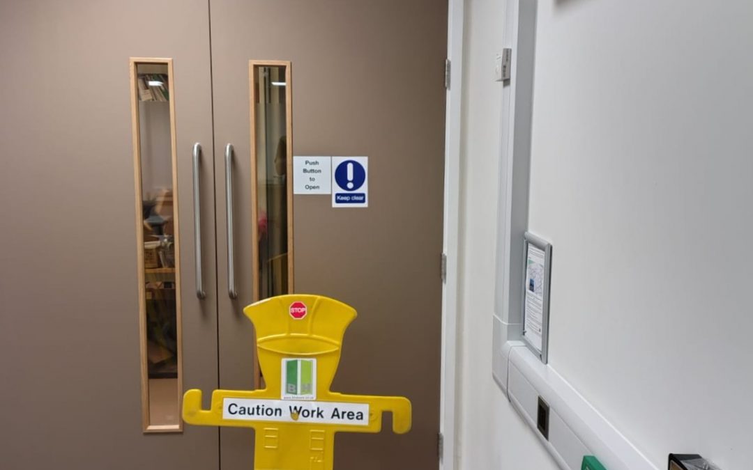 DDA Automatic Swing Door Adaption – Biochemistry Teaching Centre, Oxford