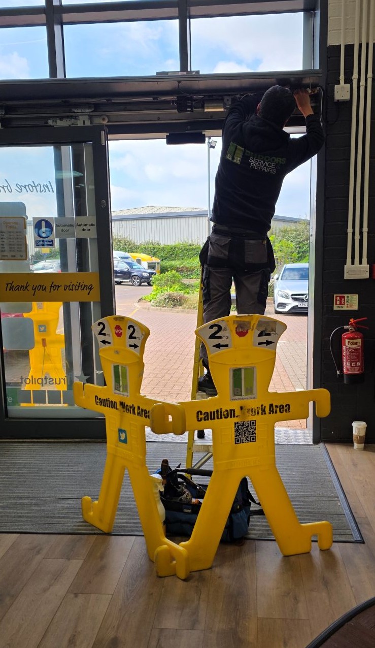 emergency automatic door repair superstore oxford oxfordshire
