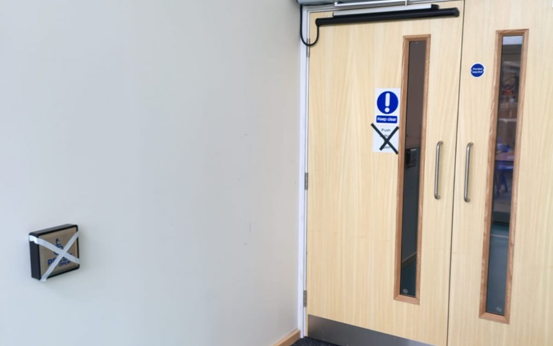 DDA Automatic Swing Door Adaption – University of Oxford