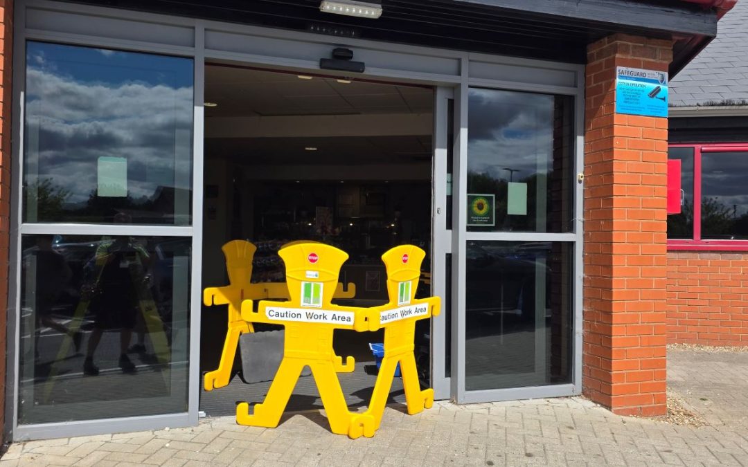 Automatic Sliding Door Repair – Brackley Leisure Centre, Buckinghamshire